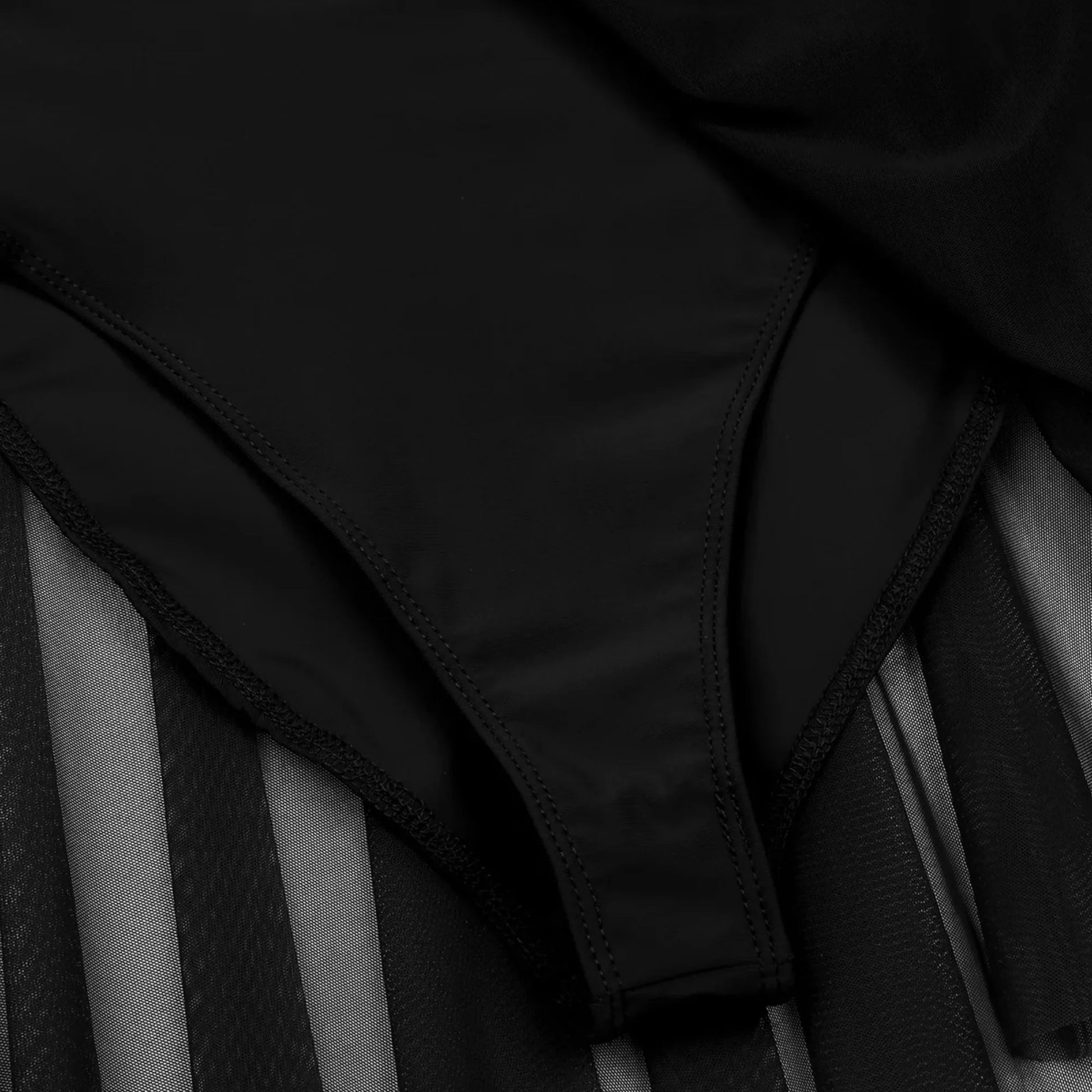 Culotte d'un ensemble de pole dance noir